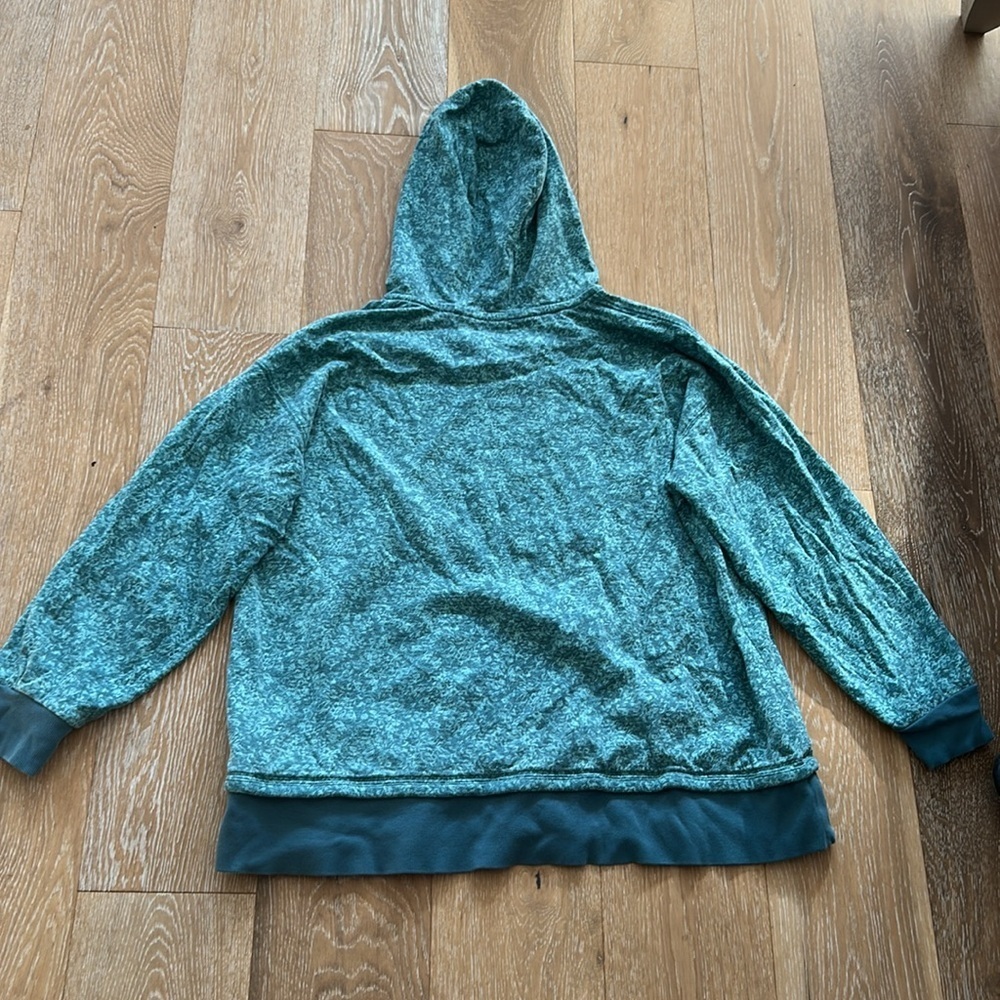 Athleta Sweatshirt - Picture 8 of 10